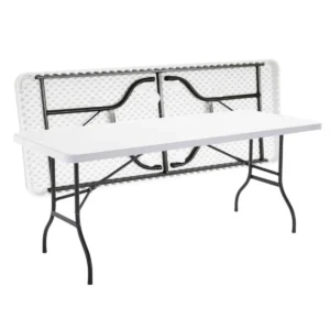 Location table pliante 180 cm pour poser une machine à barbe à papa en Normandie